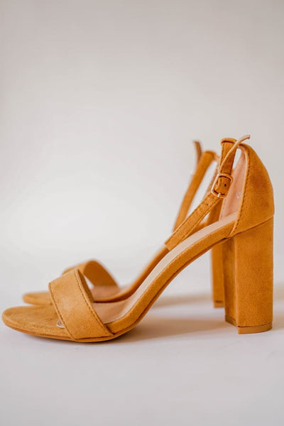 Hnedé sandále na opätku - Topánky
