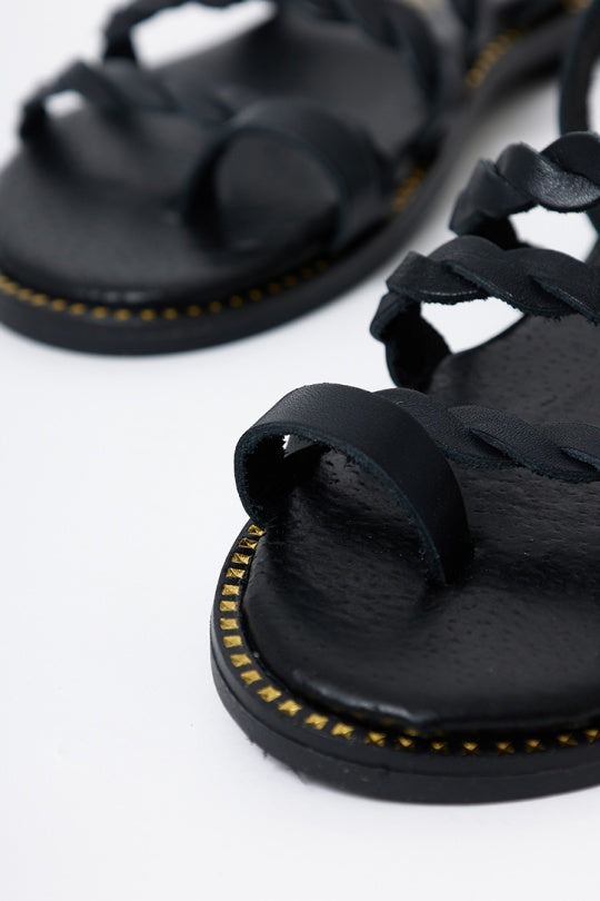 Čierne kožené sandále LARISSA - Topánky