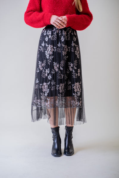 Čierna tylová midi sukňa - UNI - Sukňa