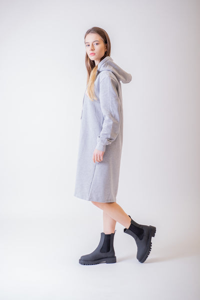 Sivé šaty s kapucňou - Šaty