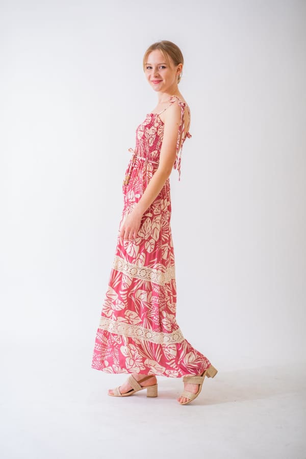 Ružovo bežové kvetinové maxi šaty - UNI - Šaty