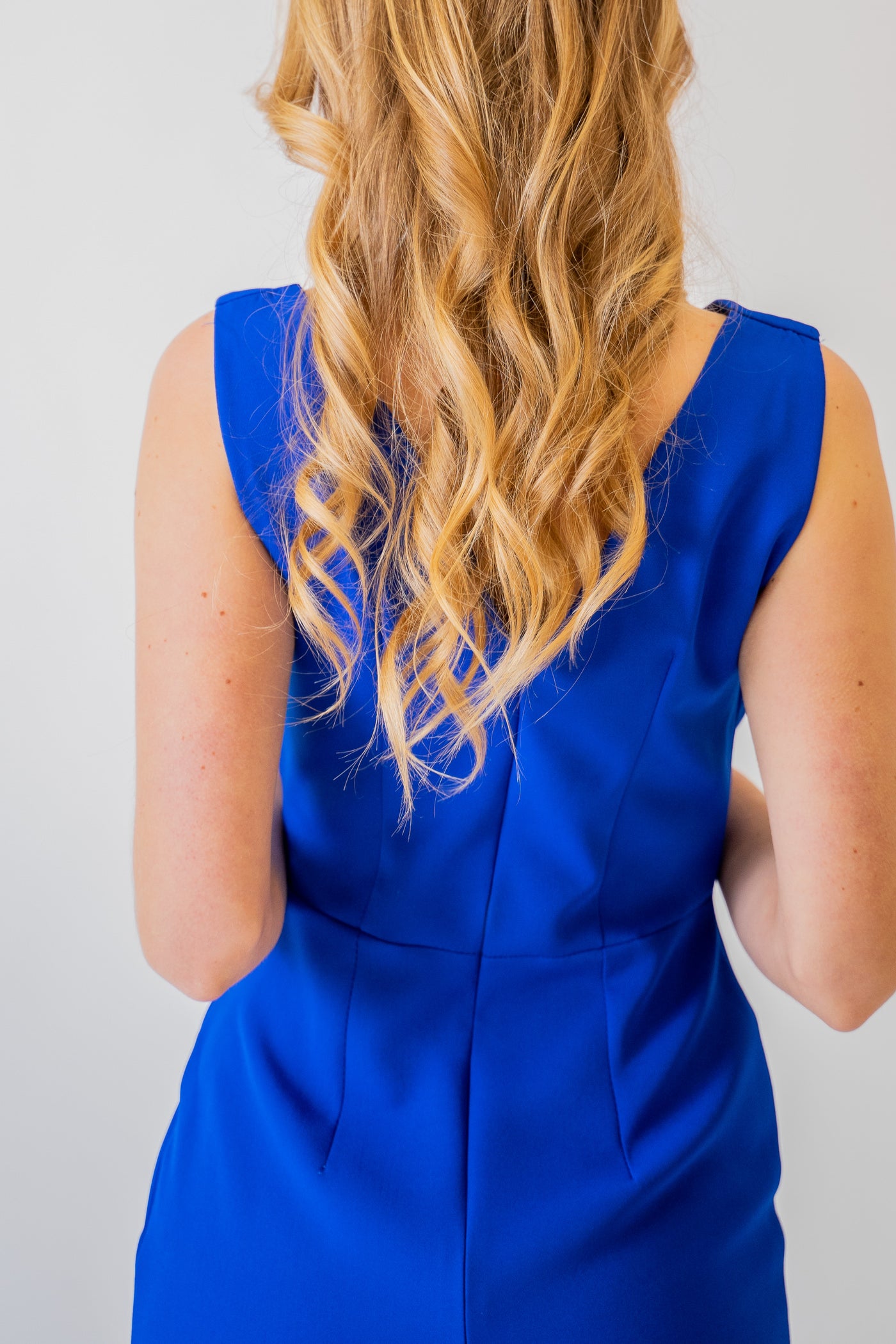 Modré puzdrové spoločenské šaty - spoločenské šaty