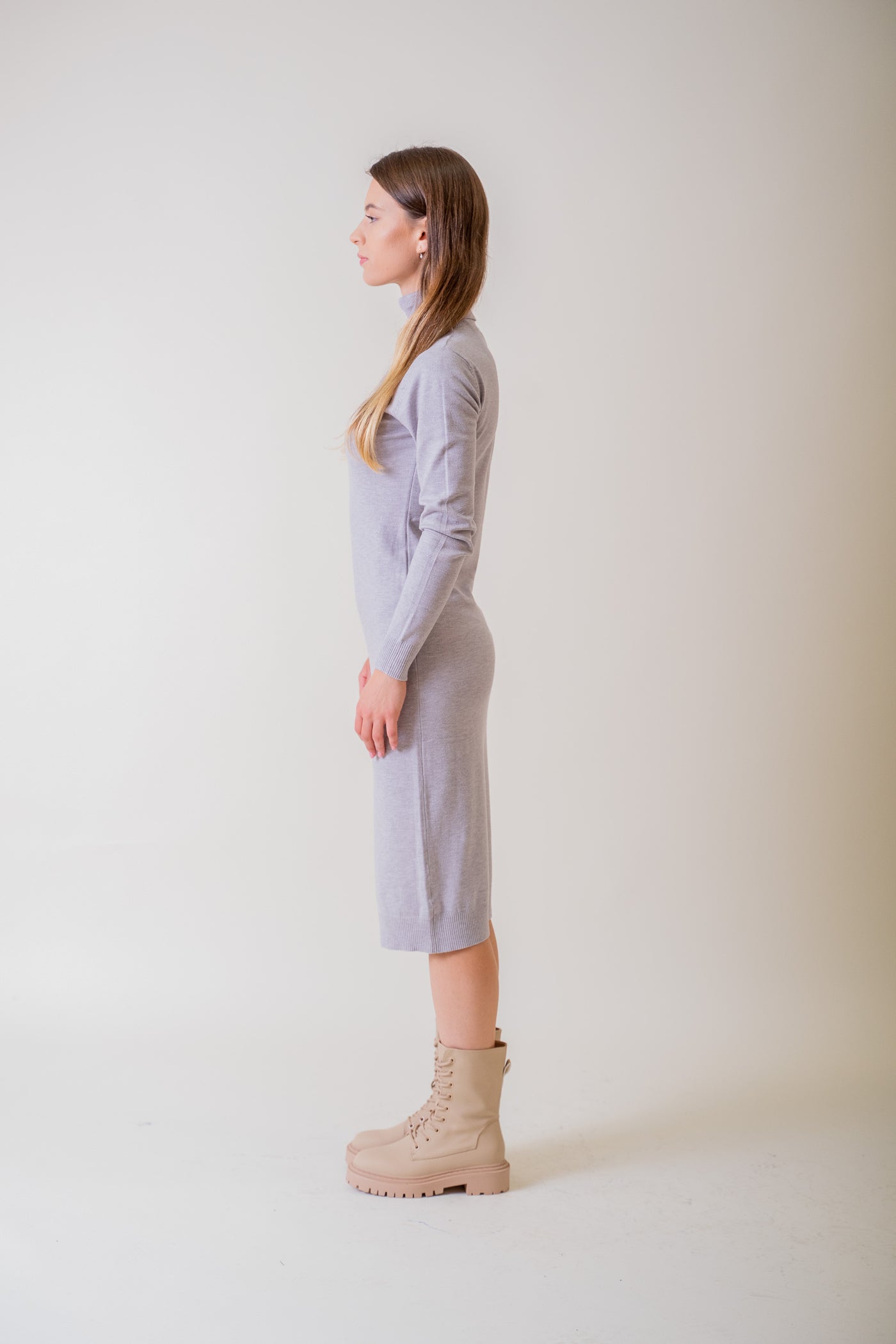 Sivé úpletové šaty - Šaty