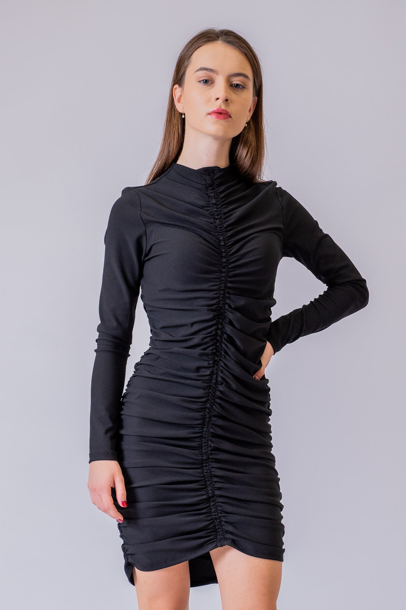 Čierne puzdrové šaty Rhiannon