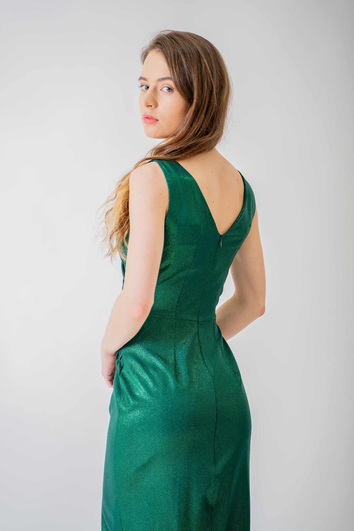 Smaragdovo zelené spoločenské šaty - spoločenské šaty