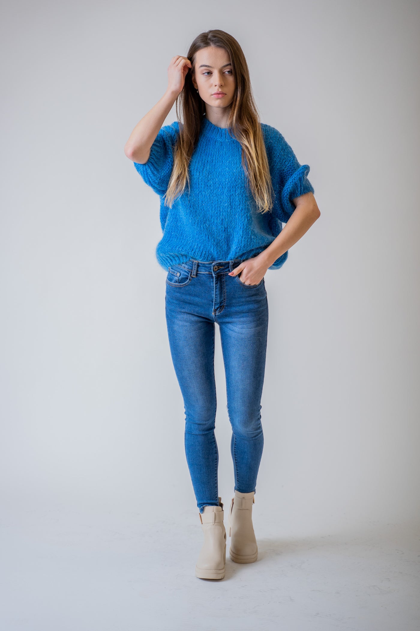 Modrý pletený sveter s krátkym rukávom - UNI - Top