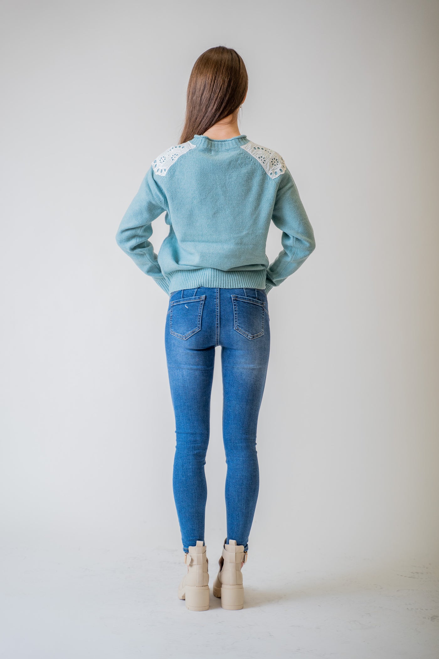 Modrý sveter s madeirovým golierom - Top