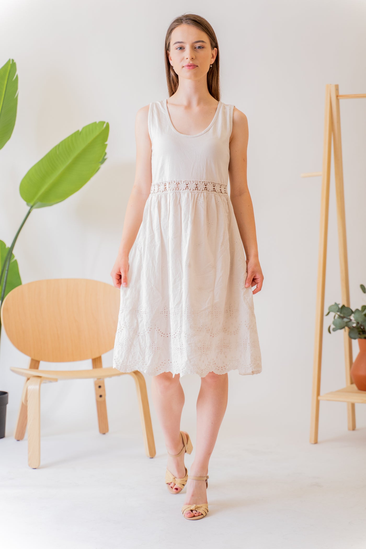 Bežové bavlnené šaty - UNI - Šaty